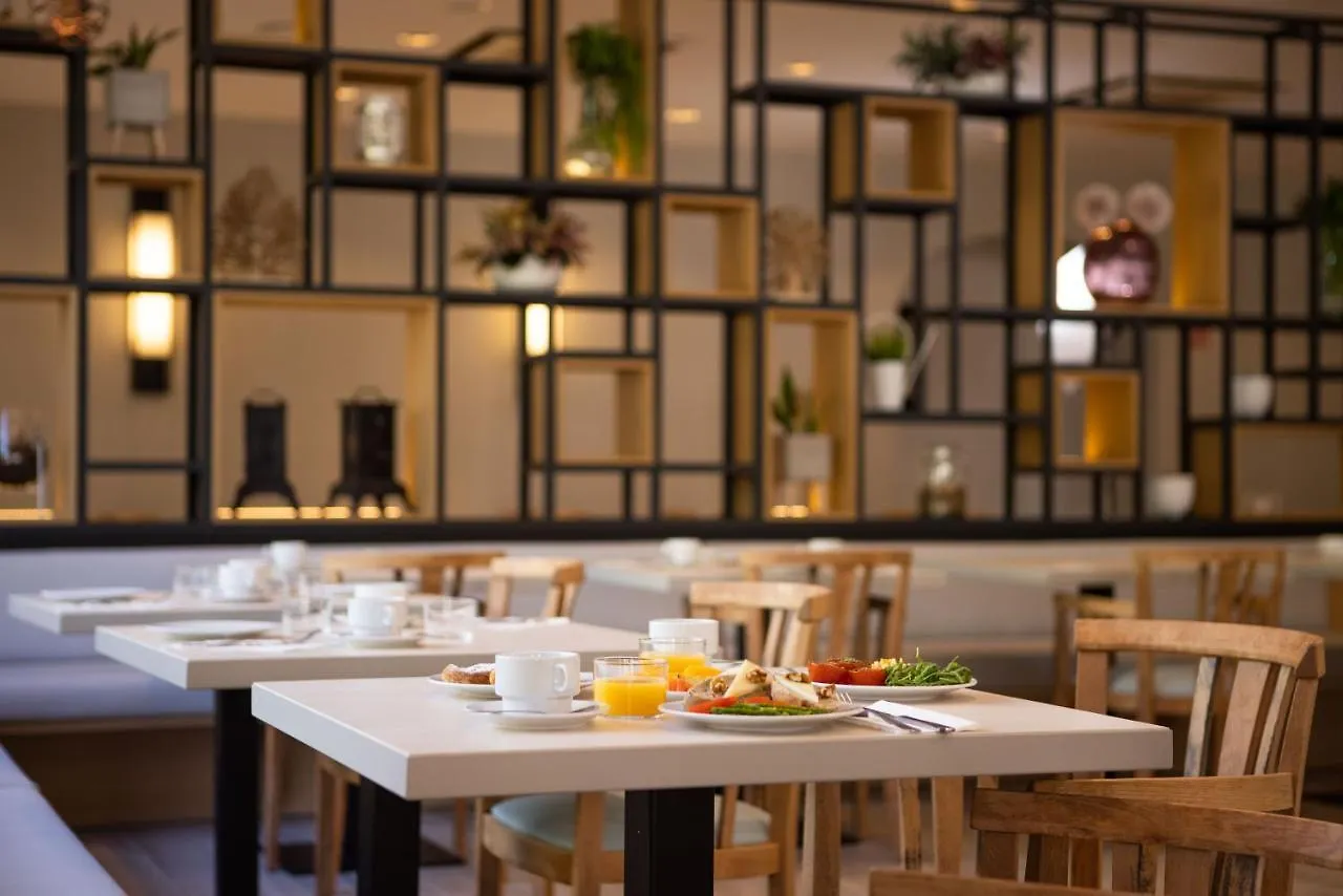Rvhotels Broquetas Spa Termal 칼다스 데 몬트부이 3*,  스페인
